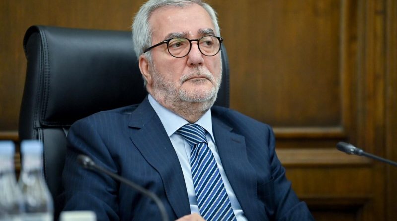 Ո՞րն էր կարևոր, որ բանակում փողով ազատվե՞ն․ Քոչարյանը պատասխանել է Հայկ Սարգսյանի մեղադրանքներին