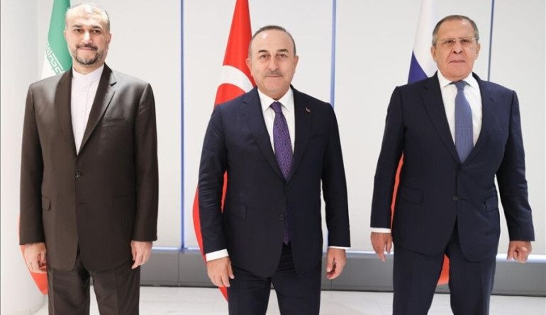 Ռուսաստանի, Իրանի և Թուրքիայի արտգործնախարարները հանդիպել են Նյու Յորքում